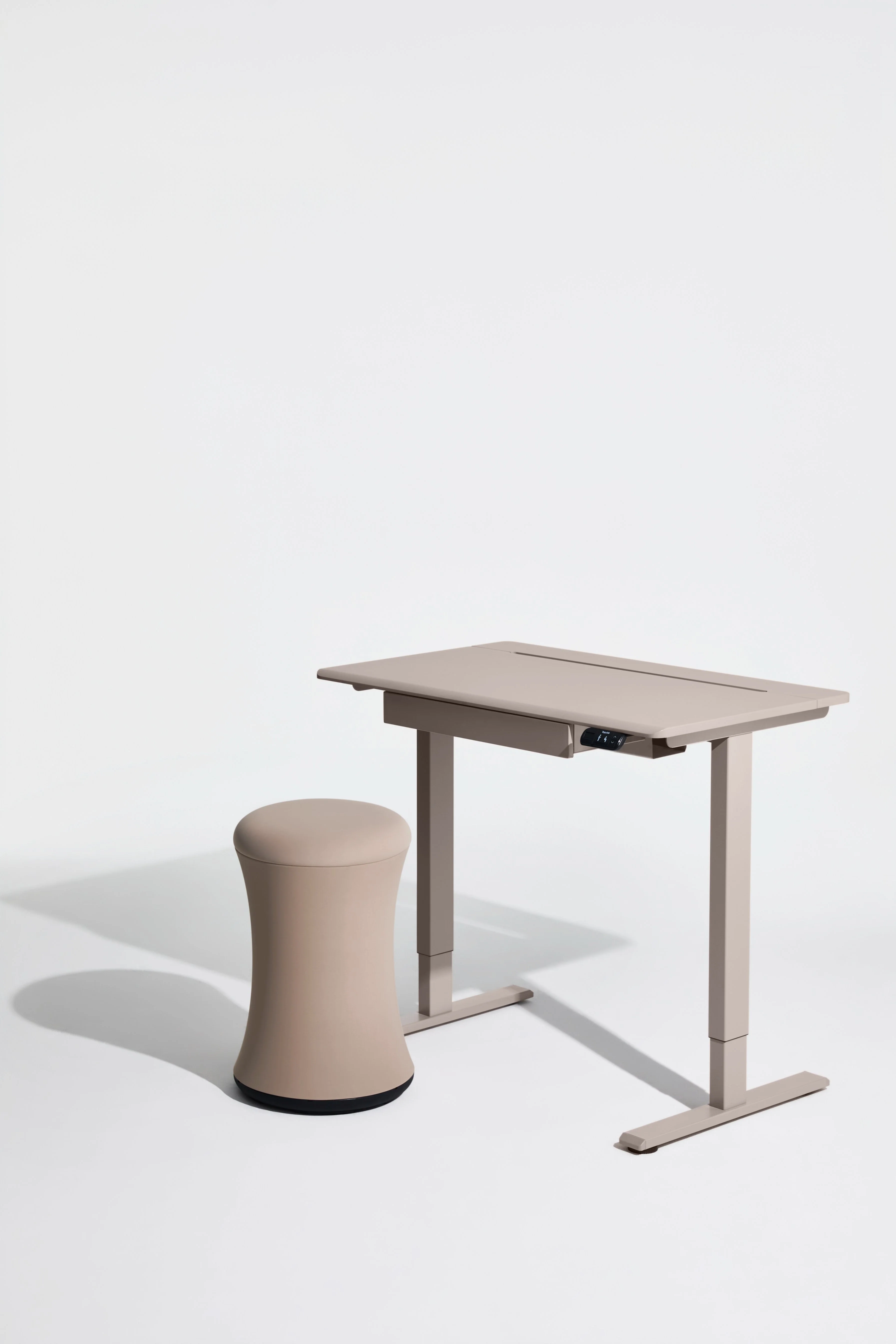 AnyDesk Hub Electric Sit-To-Stand Desk - Image 27