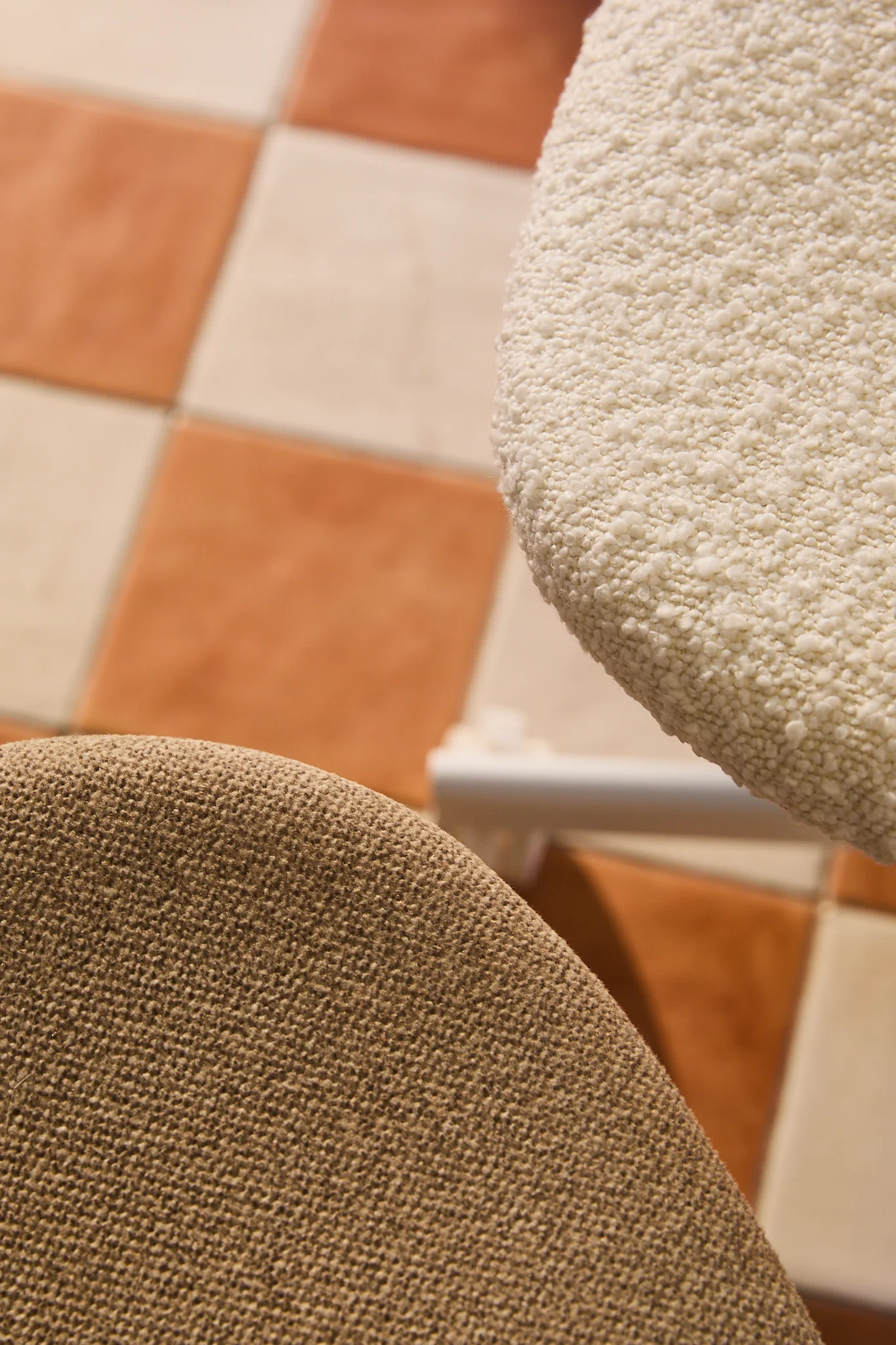 BISKIT Ergonomic Chair - Image 15