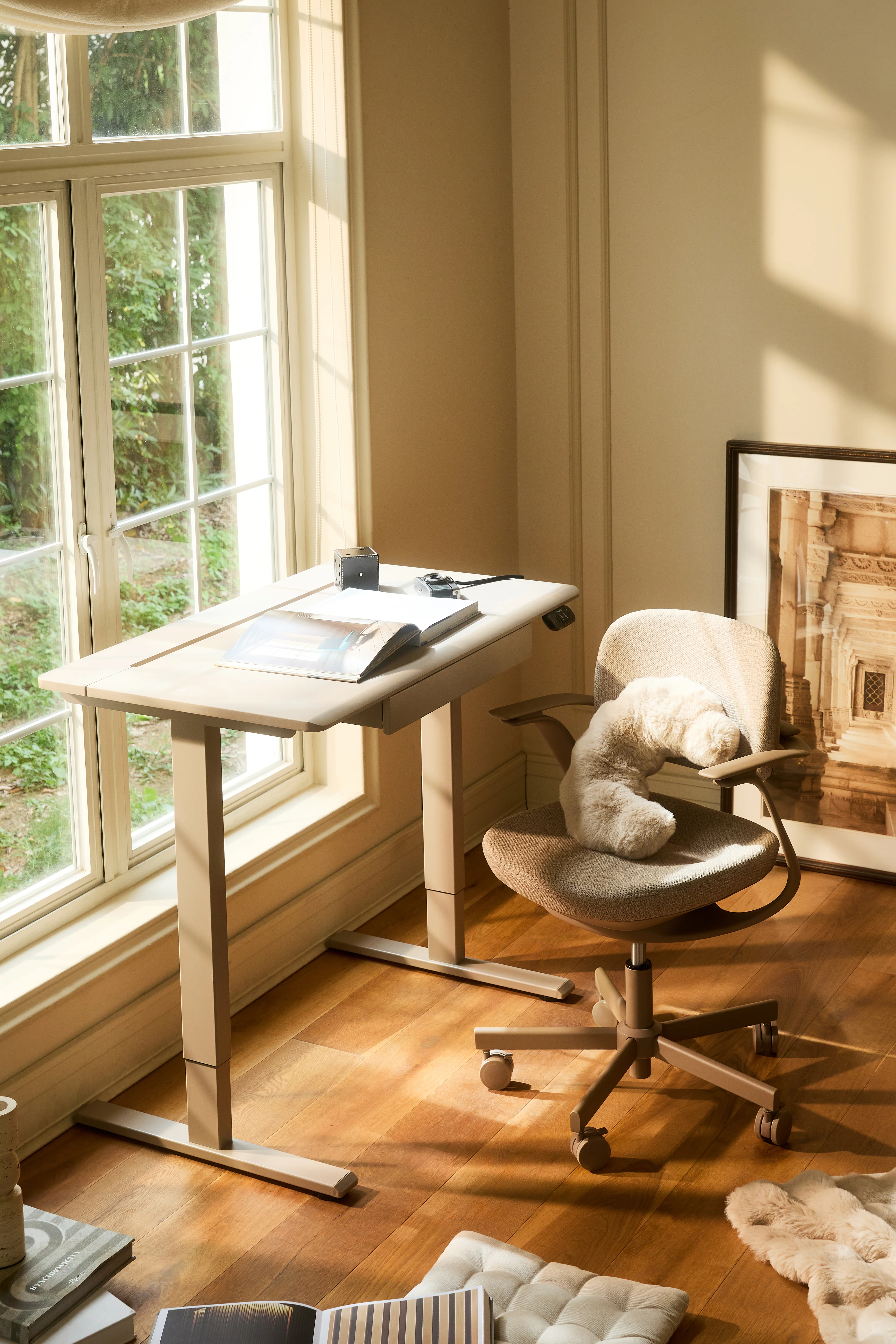 AnyDesk Hub Electric Sit-To-Stand Desk - Image 9