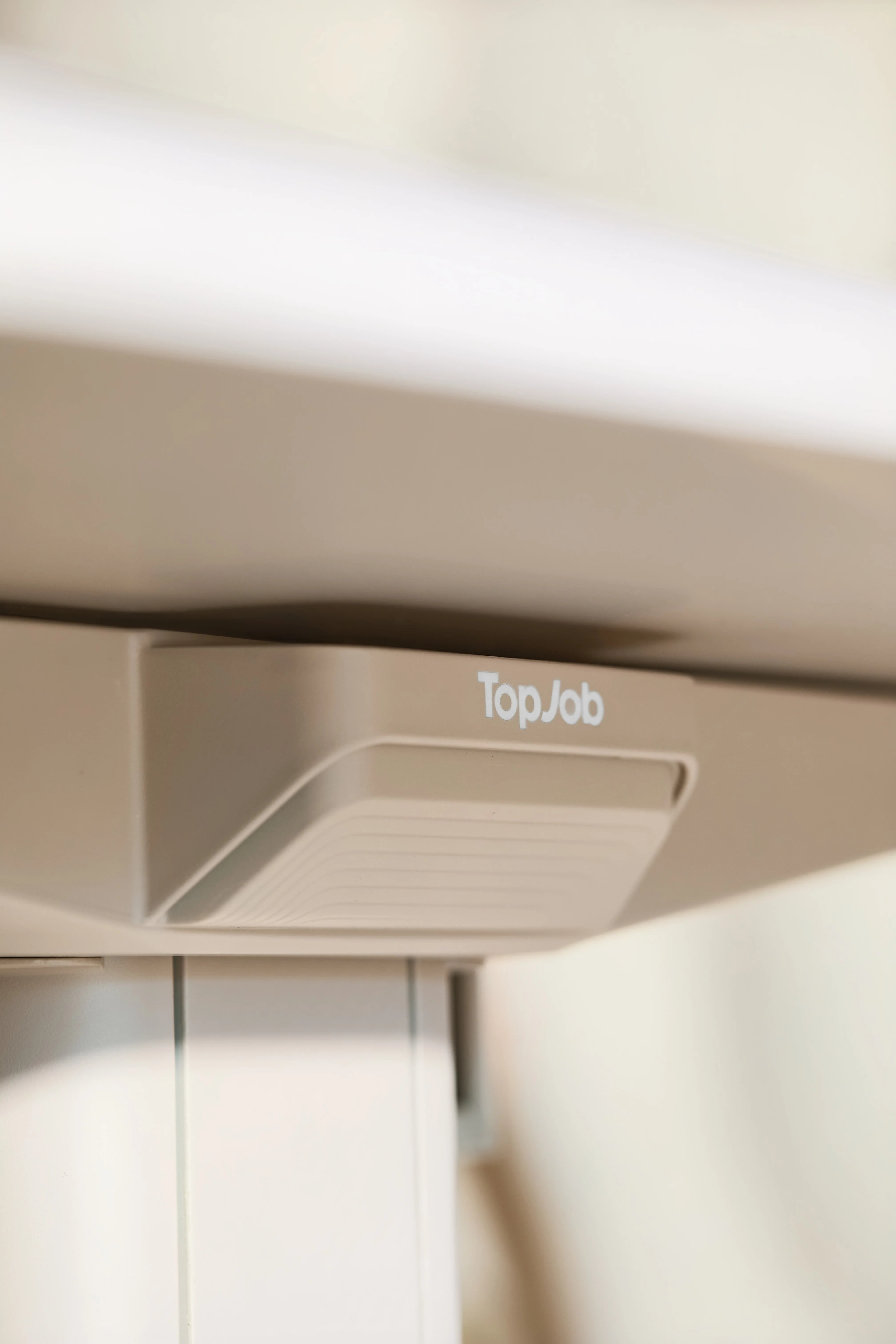 DUNE Wellness Motion Electric Sit-To-Stand Desk - Image 15