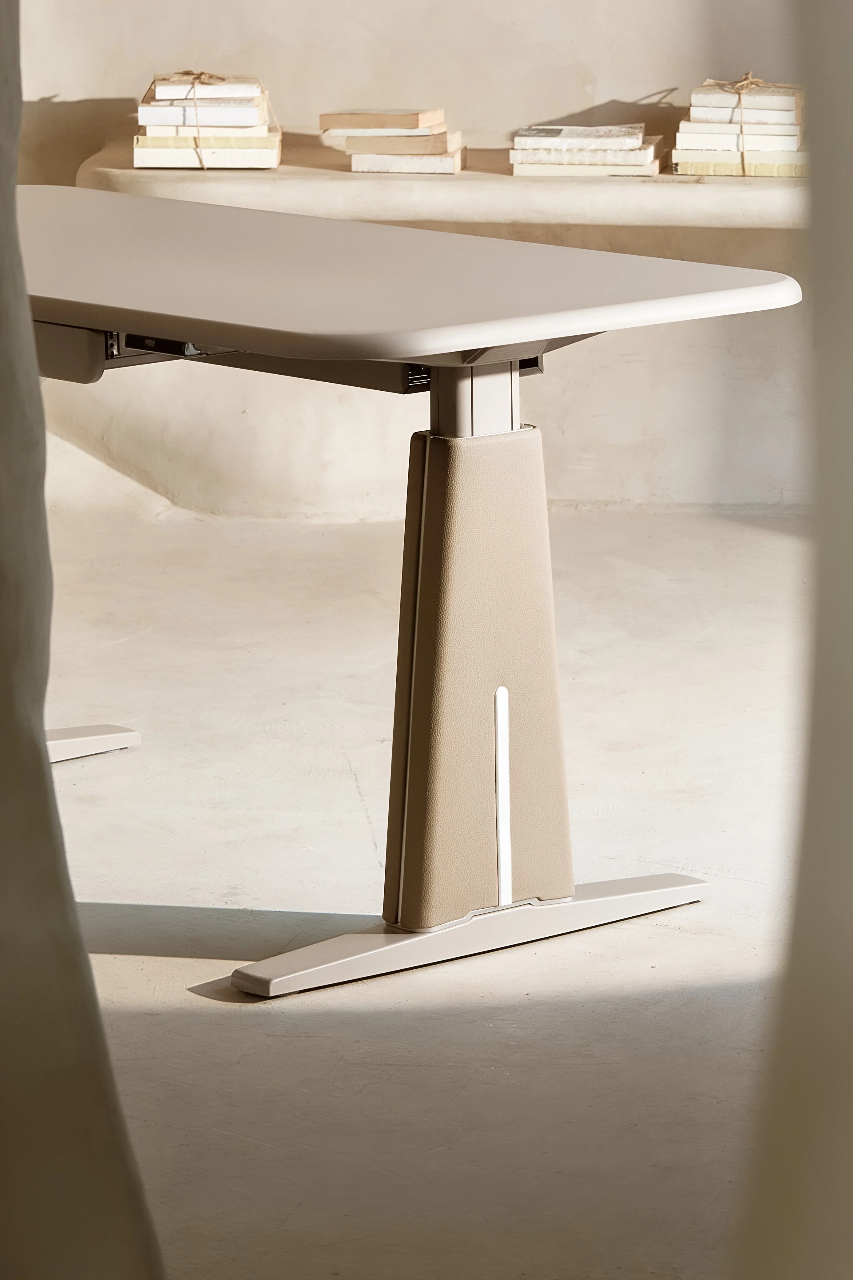 DUNE Wellness Motion Electric Sit-To-Stand Desk - Image 4