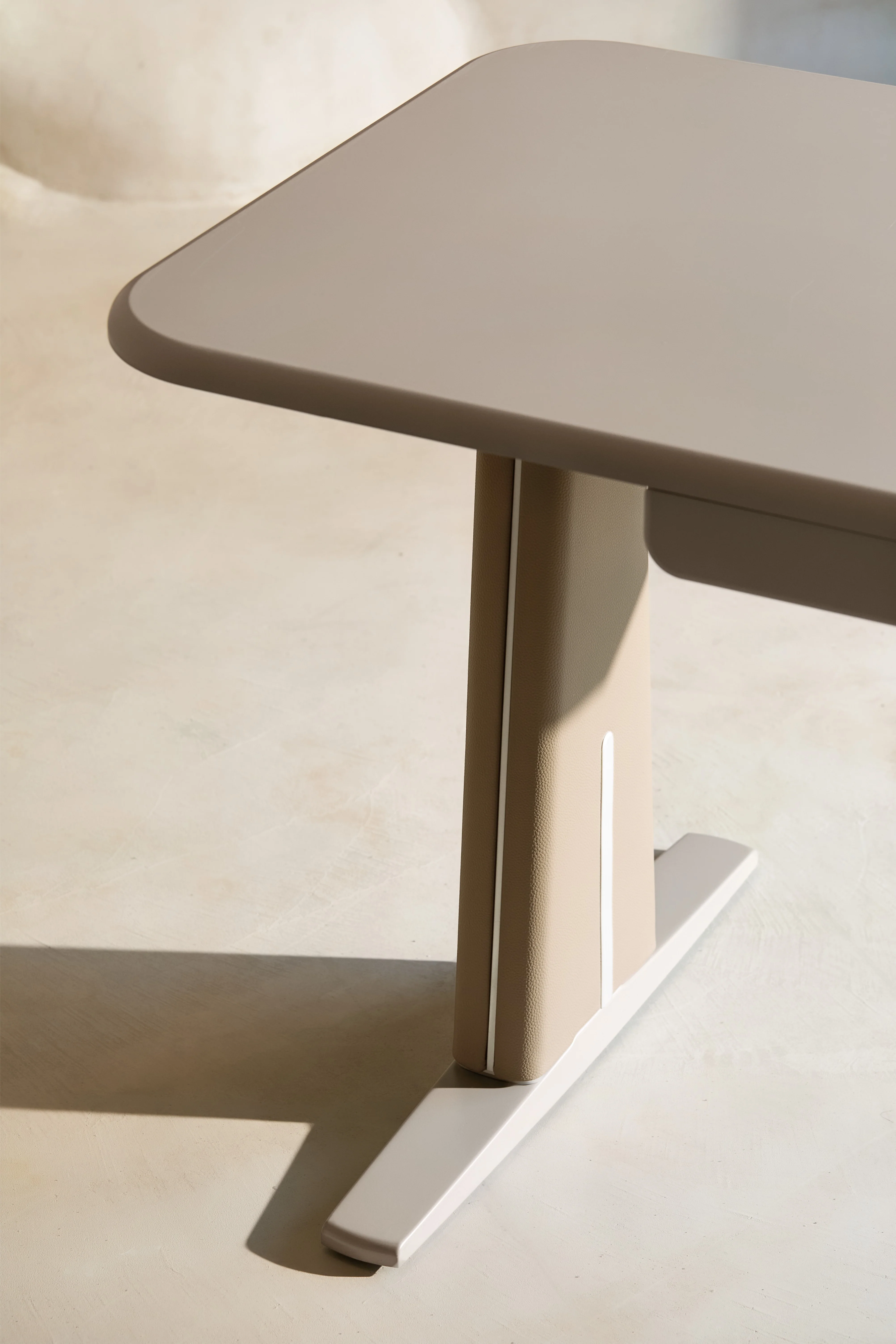 DUNE Wellness Motion Electric Sit-To-Stand Desk - Image 7