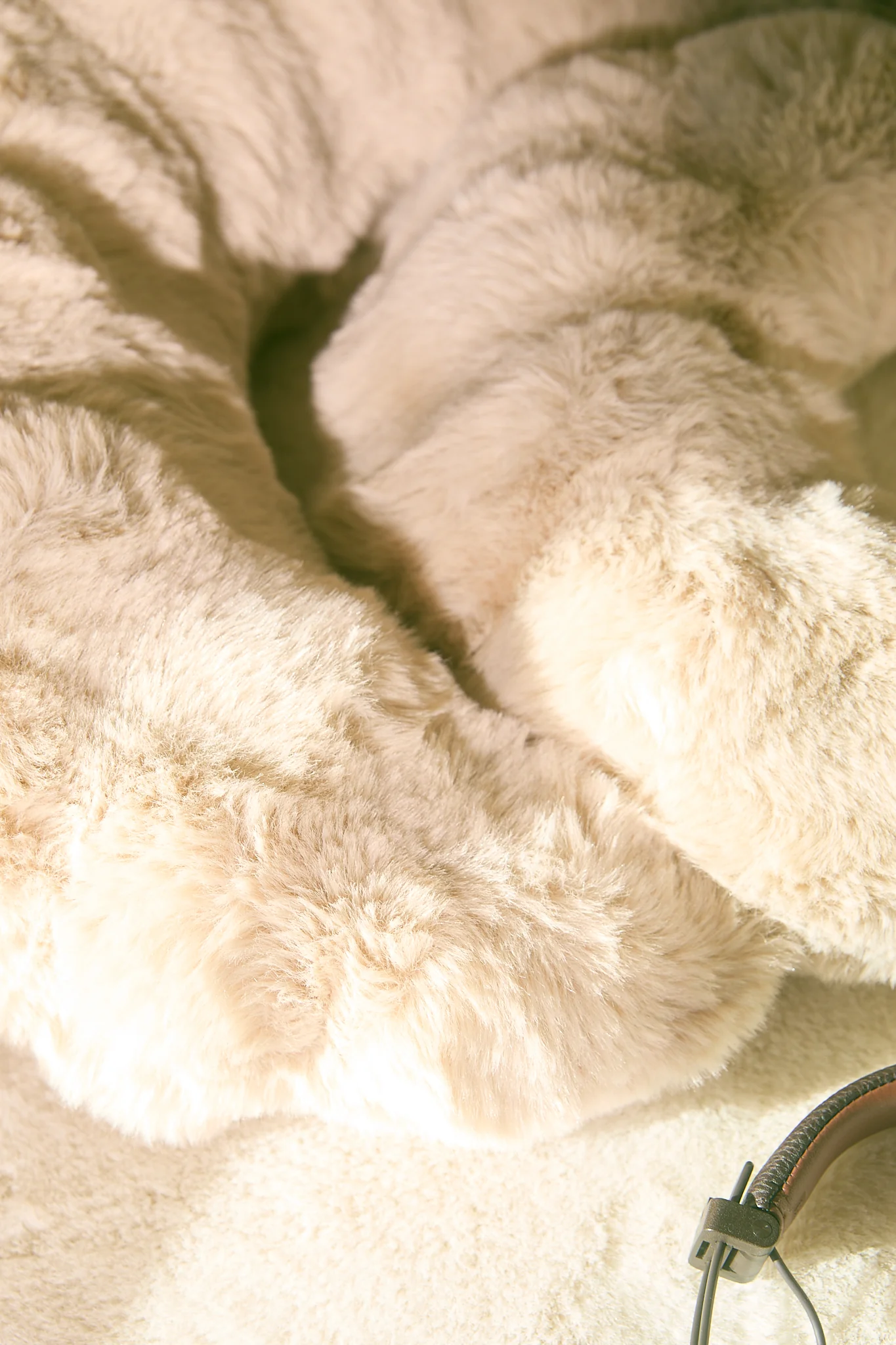 ErgoBoo Ergonomic Pillow Set - Image 3