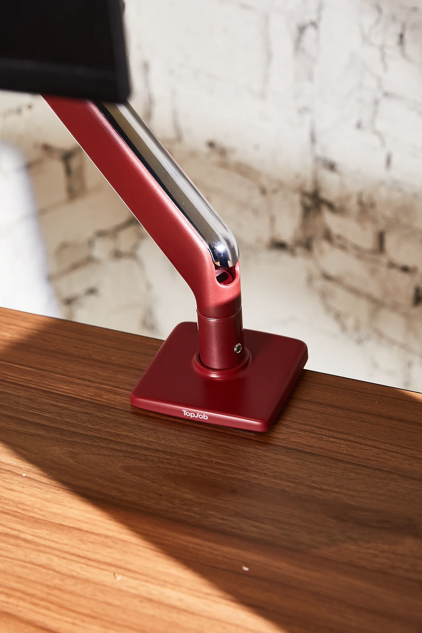 LIFTA Monitor Arms - Image 3