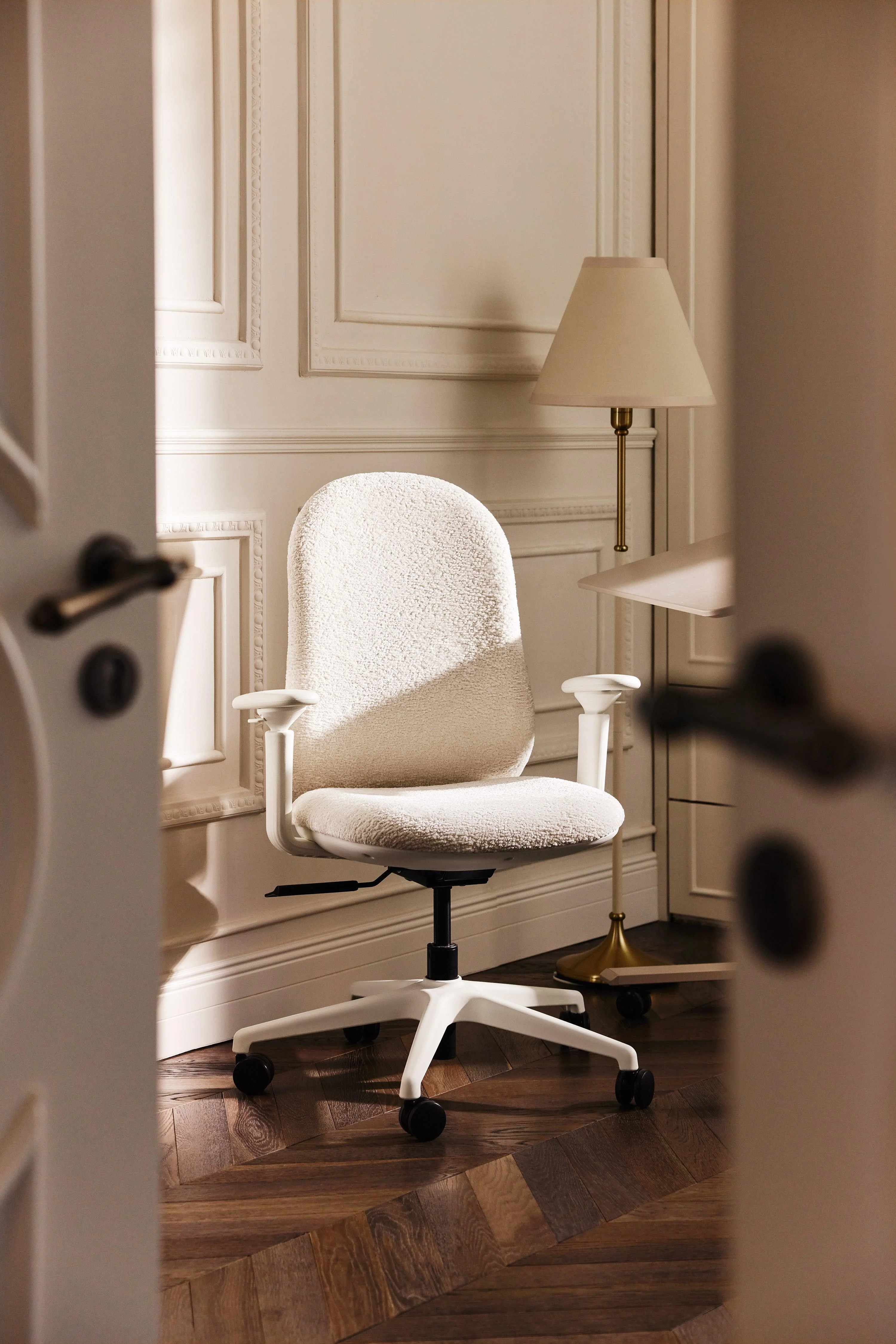 Mochi Chair - Image 6