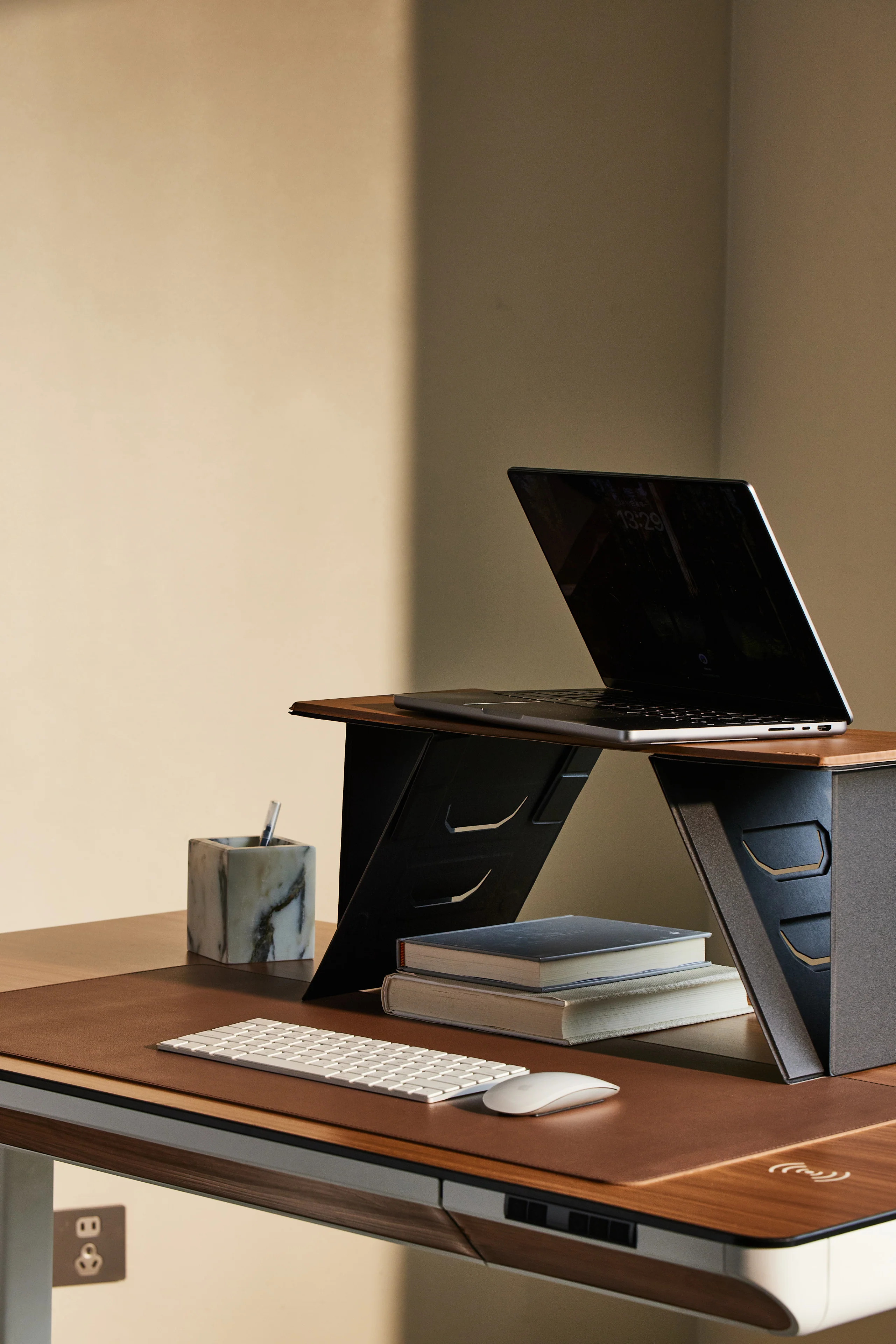 Origamie Slimfold Laptop Desk - Image 12