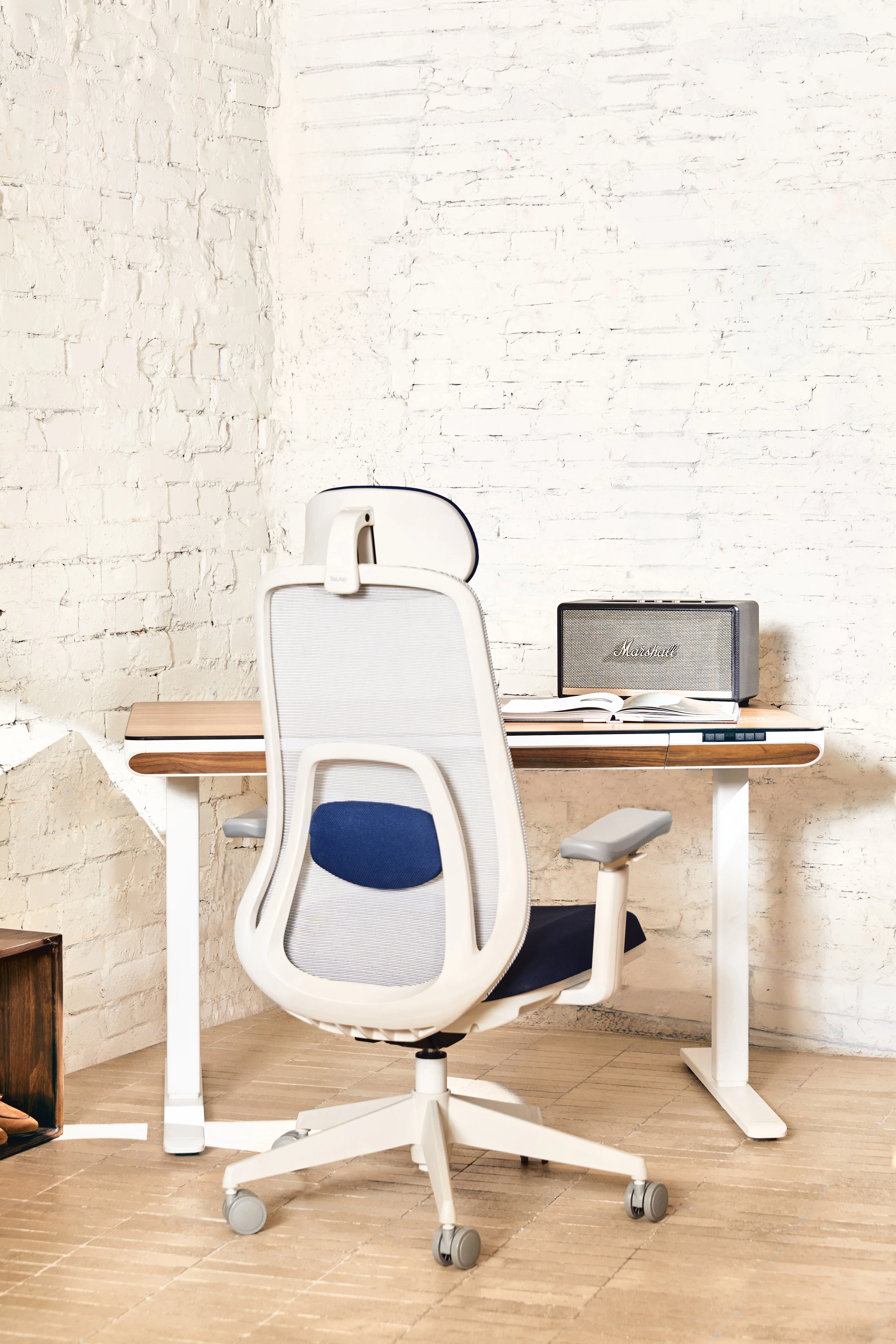 VOYA Ergonomic Chair - Image 11